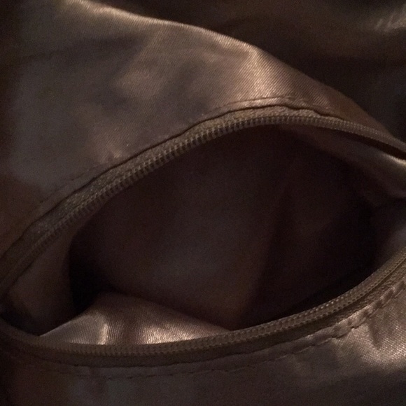 GUESS Shoulder Bag with Faux Croco Trim - Picture 17 of 17